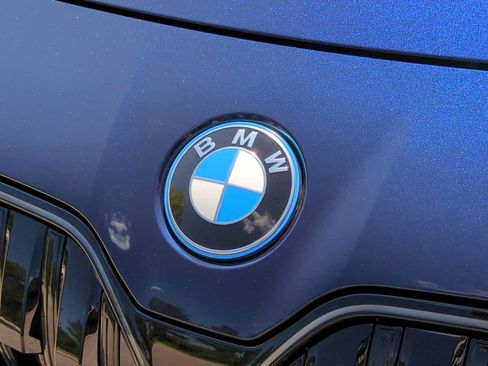 New 2026 BMW i7 xDrive60 image 12