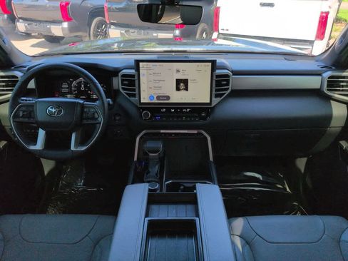 Used 2026 Toyota Tundra Limited AWD/4WD image 14