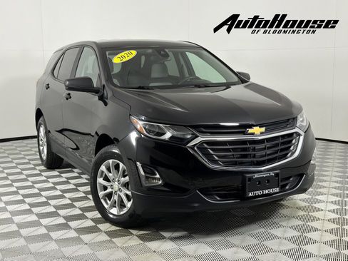 Used 2020 Chevrolet Equinox LS AWD/4WD image 1