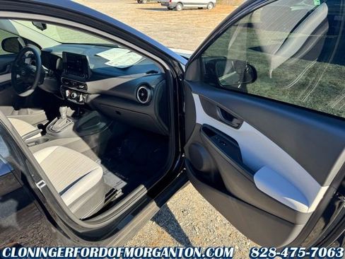 Used 2023 Hyundai Kona SEL image 19