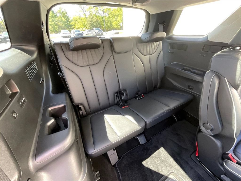 Used 2023 Hyundai Palisade Limited AWD/4WD image 26