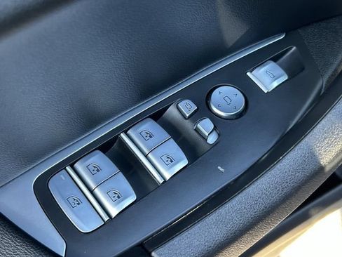 Used 2022 BMW X3 sDrive30i w/ Convenience Package RWD image 24