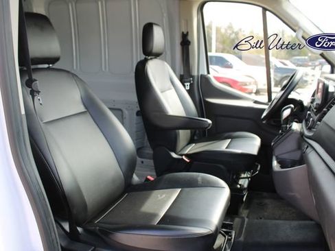 Used 2023 Ford Transit 250 148 High Roof AWD image 11
