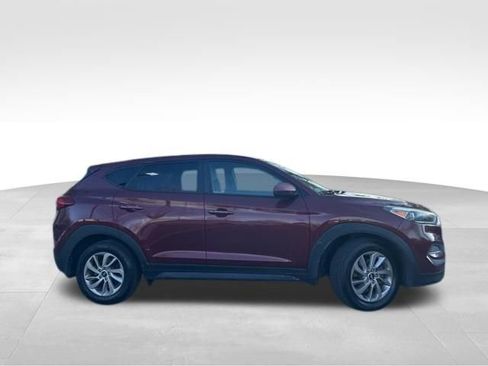Used 2017 Hyundai Tucson SE image 5