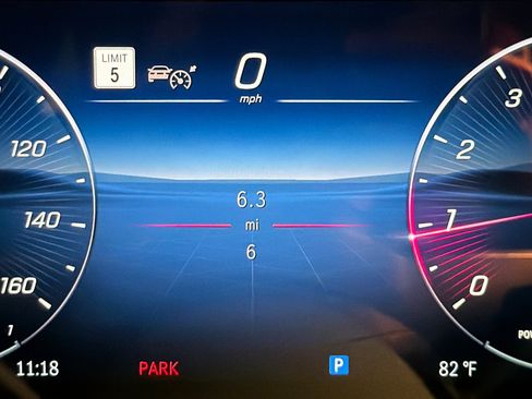 New 2027 Mercedes-Benz CLE 300 4MATIC Coupe image 24