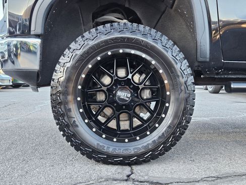 Used 2020 GMC Sierra 1500 SLE image 13