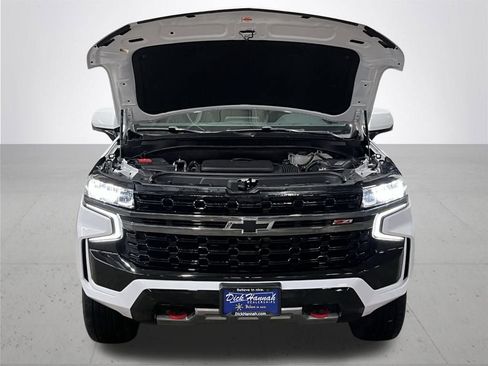 Used 2021 Chevrolet Tahoe Z71 w/ Z71 Signature Package image 5