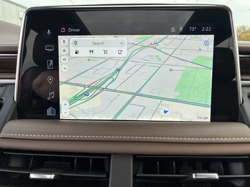 Certified 2023 Chevrolet Suburban High Country image 14