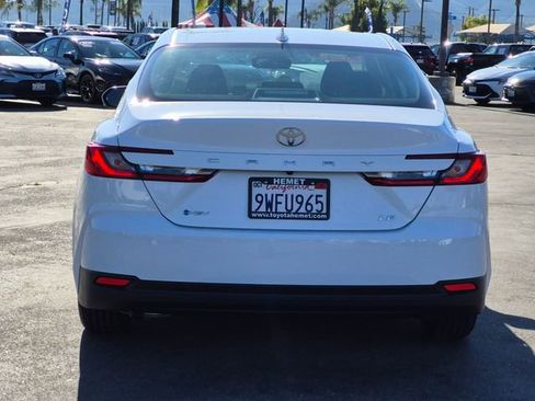 Used 2026 Toyota Camry LE w/ Convenience Package image 7