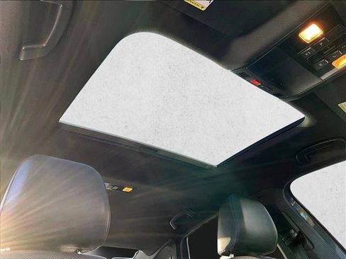 Used 2024 Volkswagen Jetta GLI Autobahn w/ GLI Black Package image 17