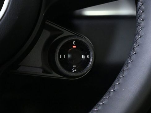 Used 2025 Porsche 718 Cayman image 20