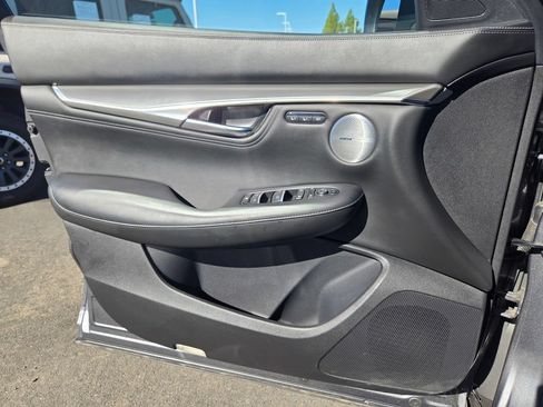 Used 2023 INFINITI QX55 Essential AWD/4WD image 17