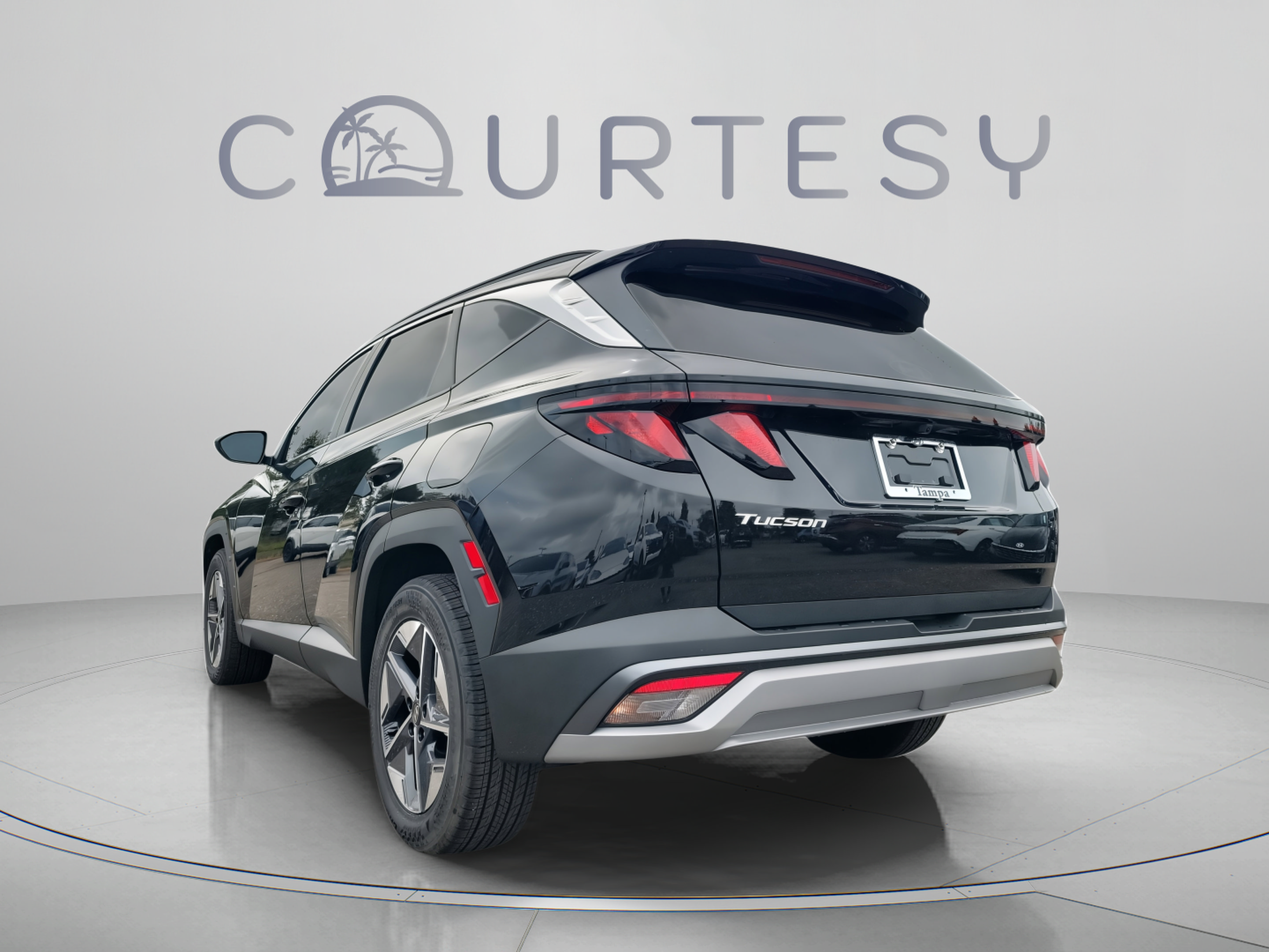 New 2026 Hyundai Tucson SEL Plus FWD image 3