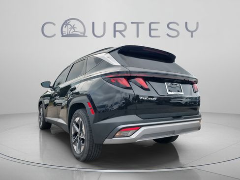 New 2026 Hyundai Tucson SEL FWD image 3