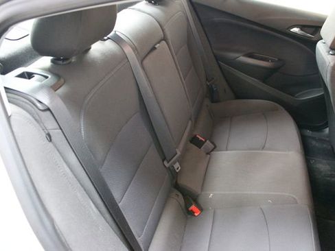 Used 2019 Chevrolet Cruze LT FWD image 9