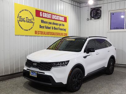 Used 2021 Kia Sorento S w/ Panoramic Sunroof Package