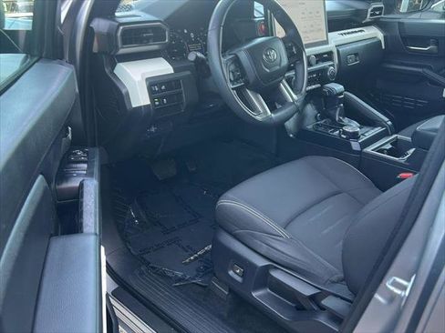 Certified 2024 Toyota Tacoma TRD Off-Road image 12