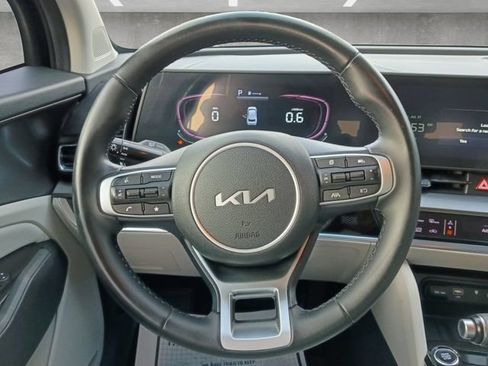 Used 2023 Kia Sportage EX FWD image 21