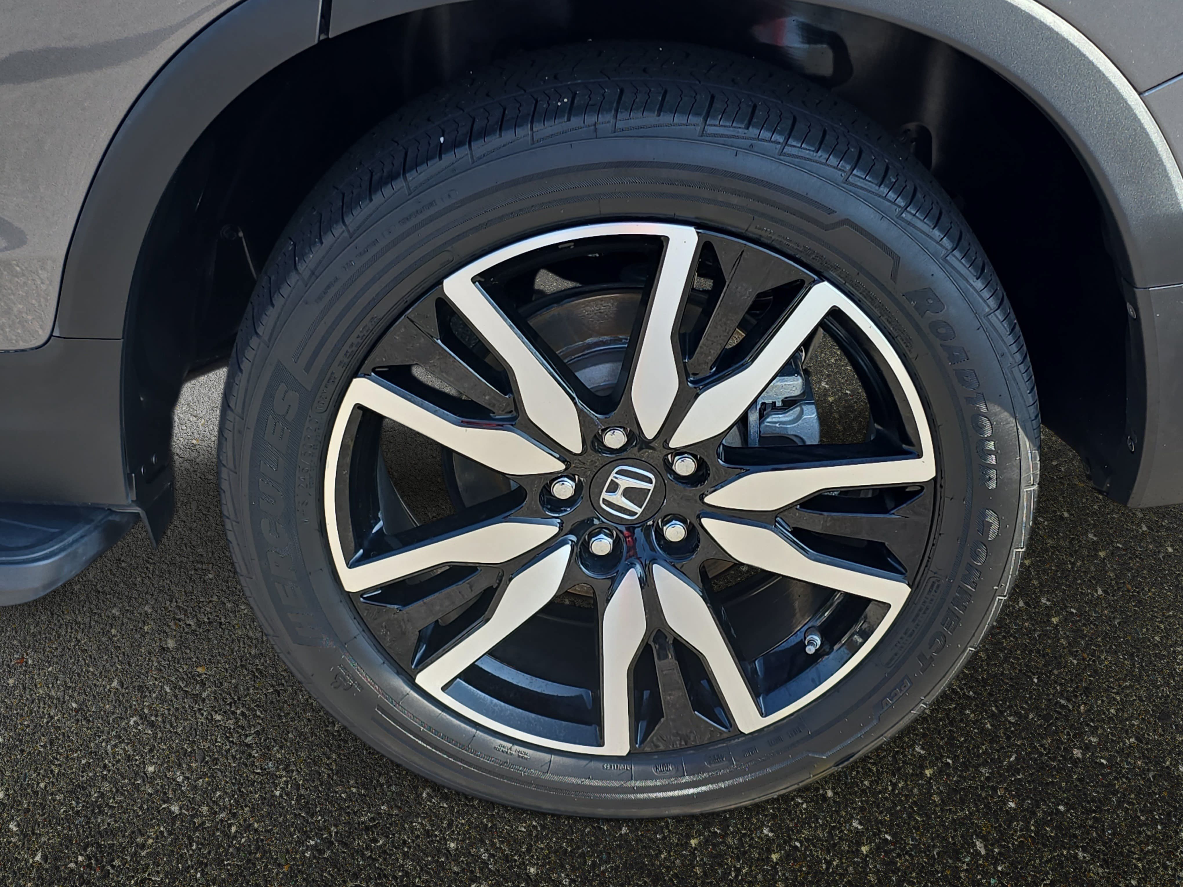 Used 2020 Honda Pilot Elite image 34