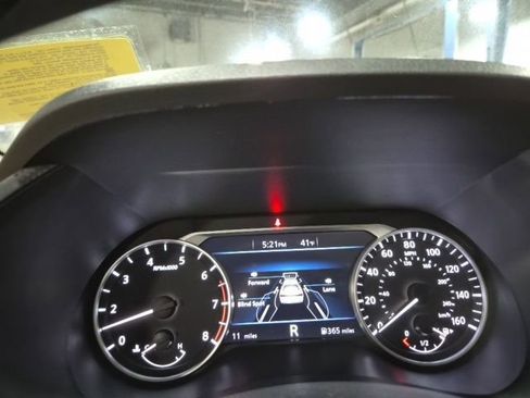 New 2025 Nissan Sentra SV w/ SV Premium Package image 27