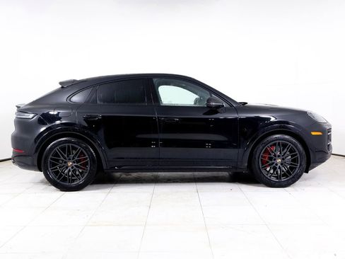 New 2026 Porsche Cayenne GTS image 31