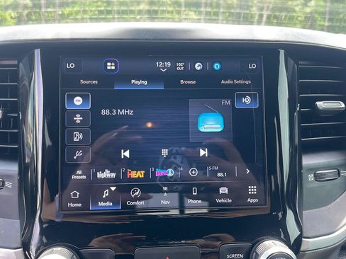 Certified 2022 RAM 1500 Big Horn AWD/4WD image 24