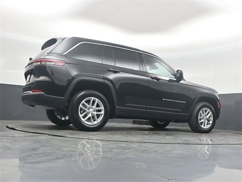 New 2025 Jeep Grand Cherokee Laredo X image 39