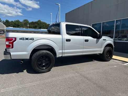 Used 2018 Ford F150 XLT AWD/4WD image 2