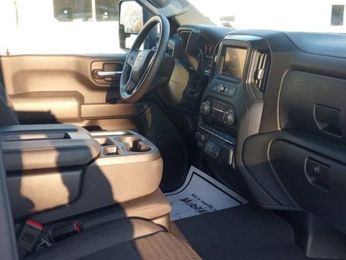 Used 2024 Chevrolet Silverado 2500 Custom w/ Custom Value Package image 13