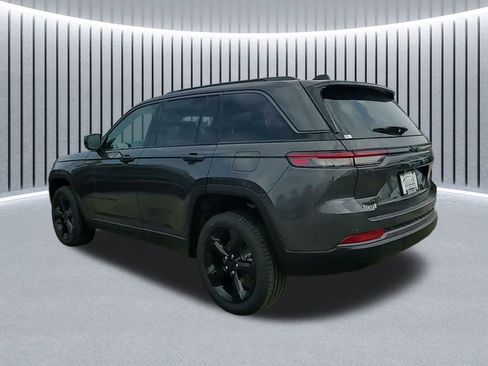New 2026 Jeep Grand Cherokee Limited w/ Limited Altitude Package image 13