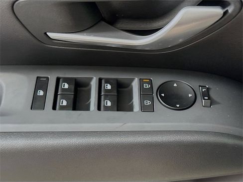 New 2026 Hyundai Tucson SE image 19