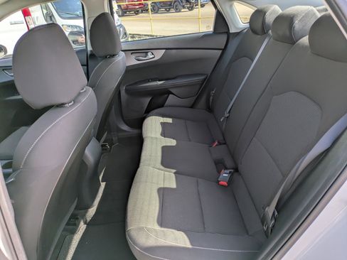 Certified 2020 Kia Forte LXS image 10