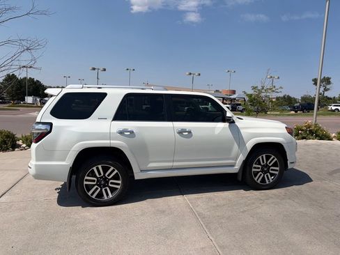 Used 2023 Toyota 4Runner Limited AWD/4WD image 12