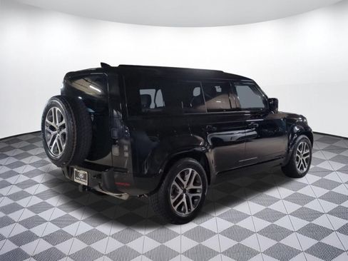 New 2026 Land Rover Defender 110 X-Dynamic SE AWD/4WD image 5