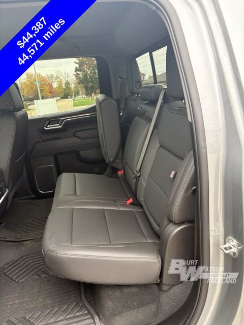 Used 2024 Chevrolet Silverado 1500 LTZ AWD/4WD image 33