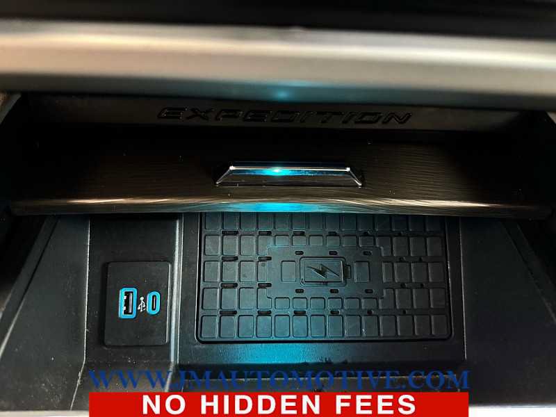 Used 2023 Ford Expedition Max Limited AWD/4WD image 39