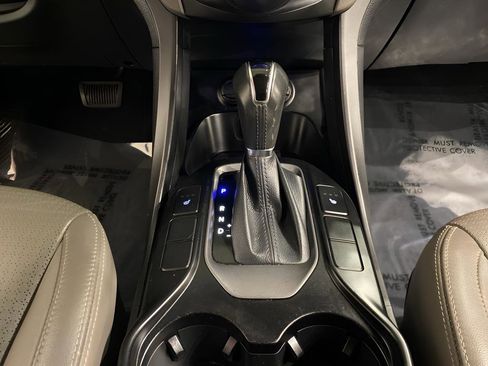 Used 2014 Hyundai Santa Fe Limited image 18