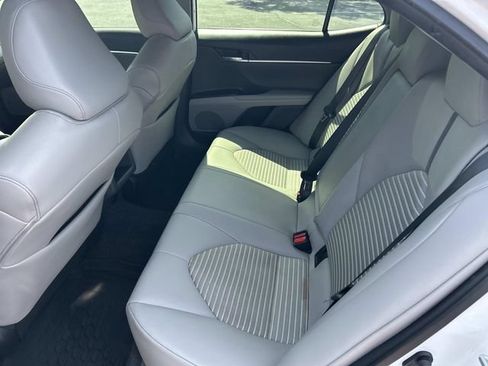 Used 2023 Toyota Camry SE FWD image 16