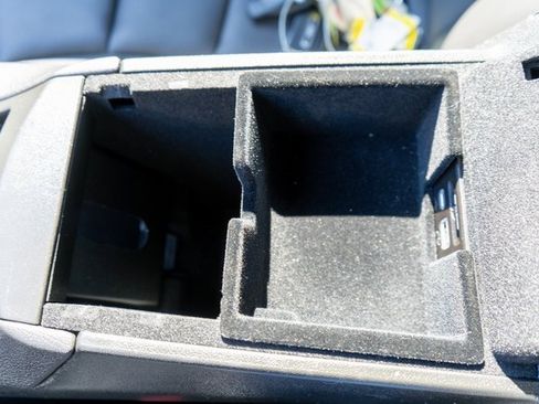 Used 2024 Cadillac XT6 Sport image 42