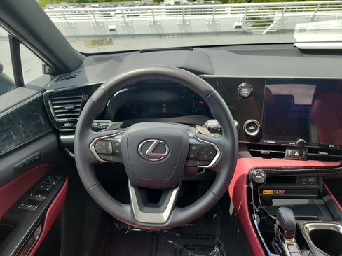 Used 2026 Lexus NX 350 AWD w/ Accessory Package (Z1) image 16