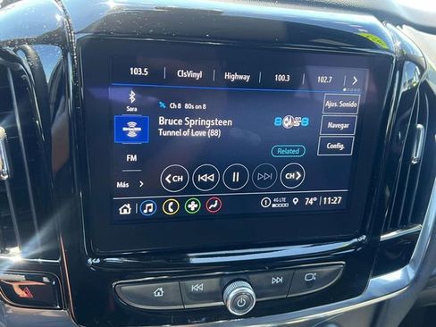 Used 2023 Chevrolet Traverse LT AWD/4WD image 29