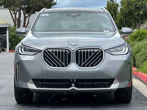 Used 2025 BMW X3 xDrive30 image 10