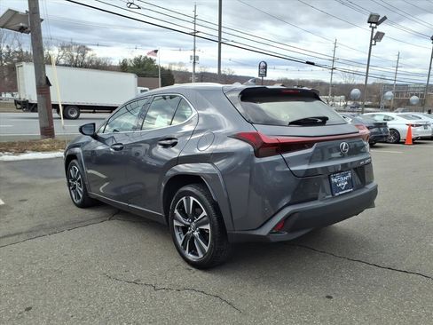 Used 2024 Lexus UX 250h AWD w/ Premium Package image 4