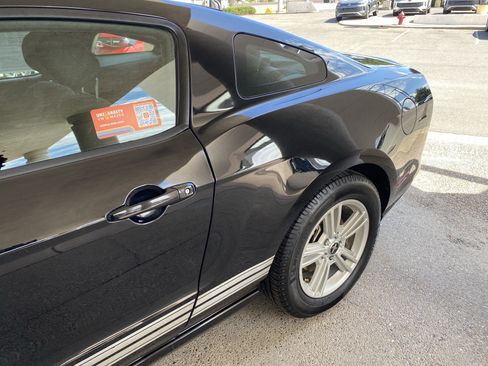 Used 2014 Ford Mustang Coupe w/ Equipment Group 102A RWD image 43