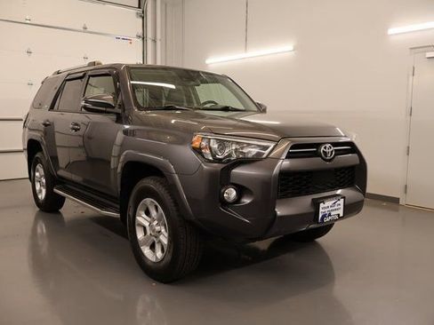 Used 2020 Toyota 4Runner SR5 Premium image 1
