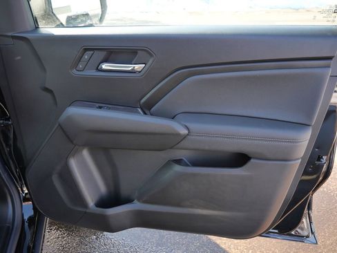 New 2026 GMC Canyon Elevation w/ Convenience Package image 17