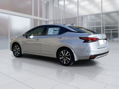 Used 2025 Nissan Versa SV w/ Trunk Package FWD image 3