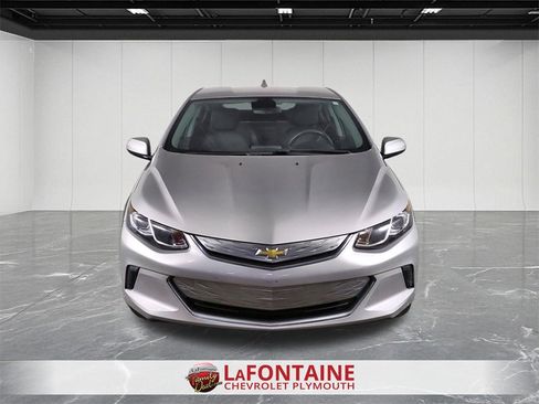 Certified 2018 Chevrolet Volt LT w/ Comfort Package image 3