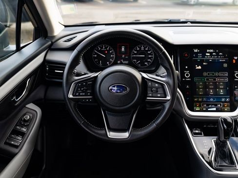 Used 2024 Subaru Outback Premium image 11