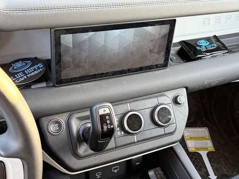 Used 2024 Land Rover Defender 110 S AWD/4WD image 7